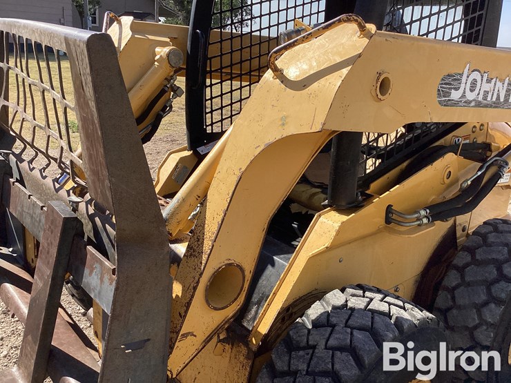 2003-john-deere-250-image-17