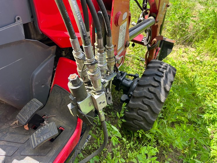 2021-tym-t25h-compact-utility-tractor-w/loader-image-18