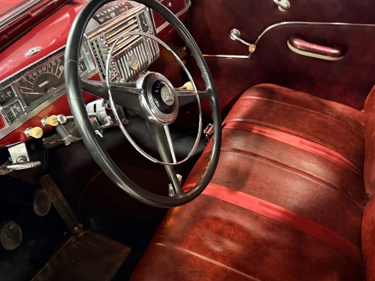 #1880-•-1947-plymouth-deluxe-convertible-image-50