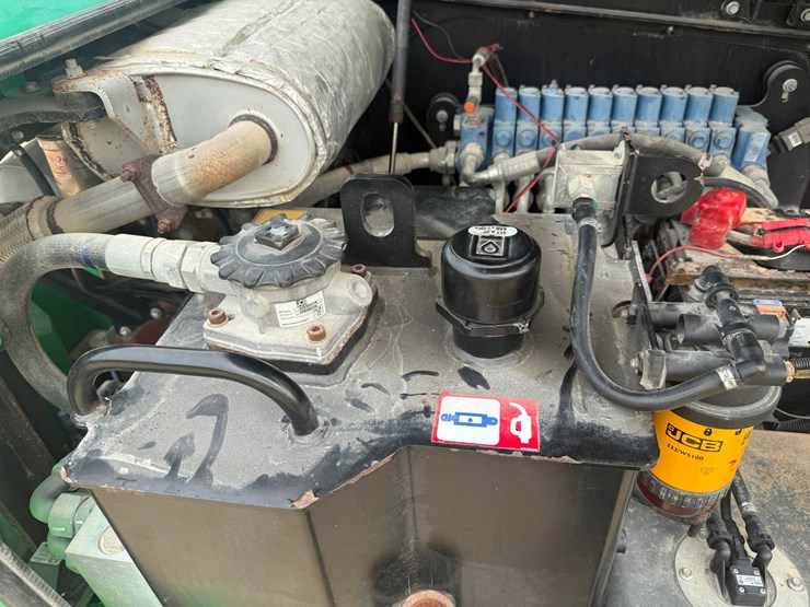 jcb-85z-1-image-33