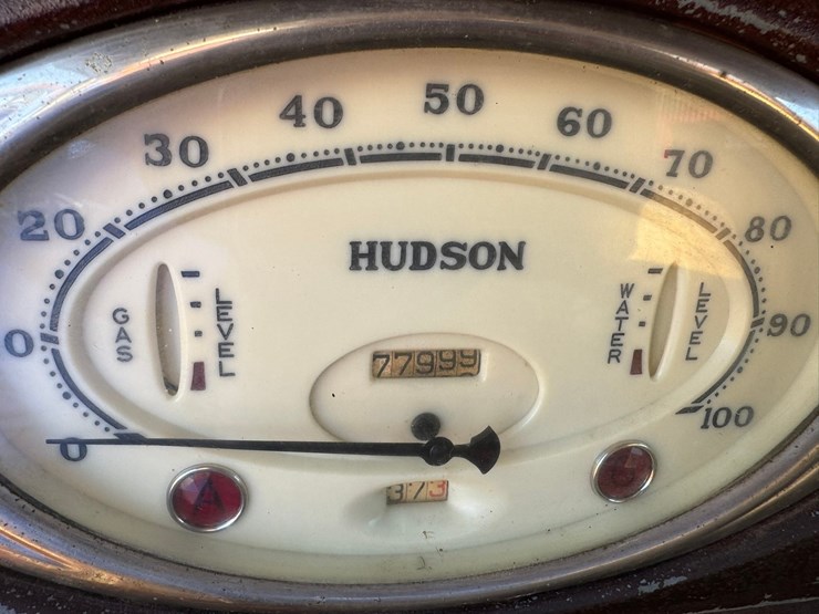 #1876-•-1935-hudson-teraplane-sedan-image-40