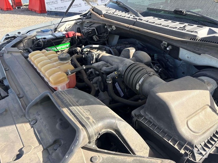 2019-ford-f150-image-8