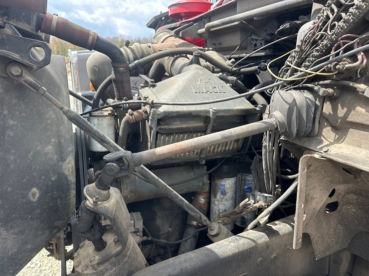 1981-mack-dm600-image-19