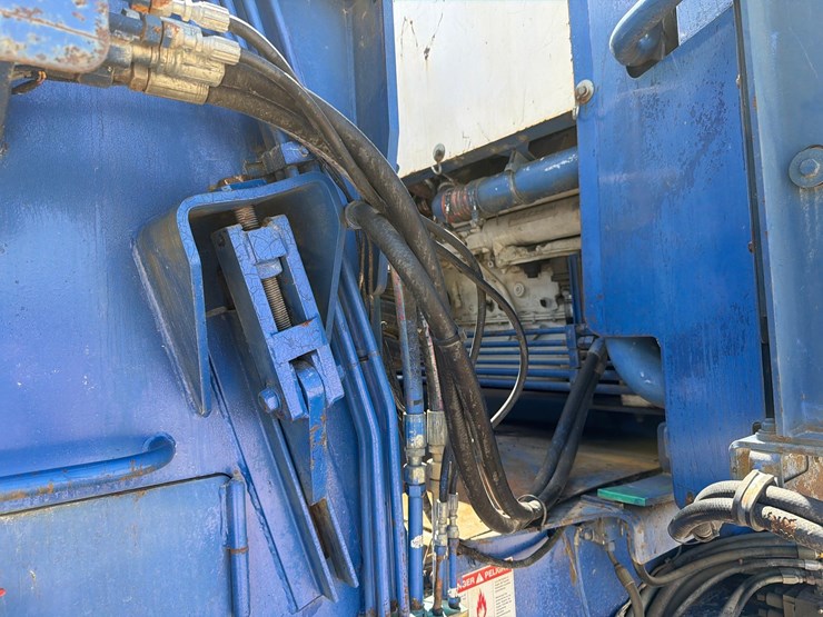 caterpillar-c27-image-25