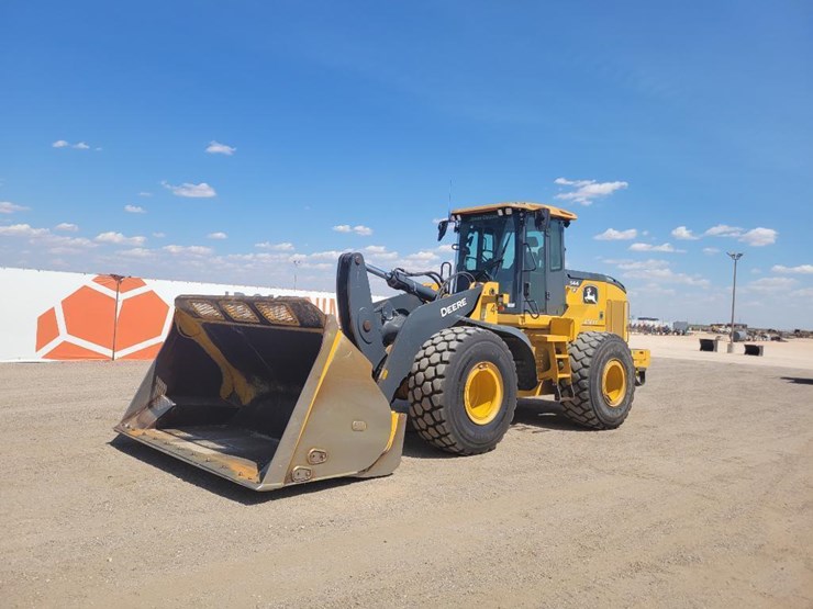 2022-john-deere-644-image-1