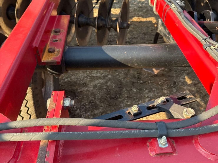 2012-case-ih-370-image-48