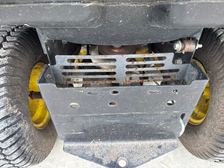 2017-john-deere-x350-image-13