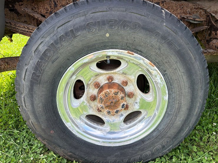 2001-ford-f250-image-45