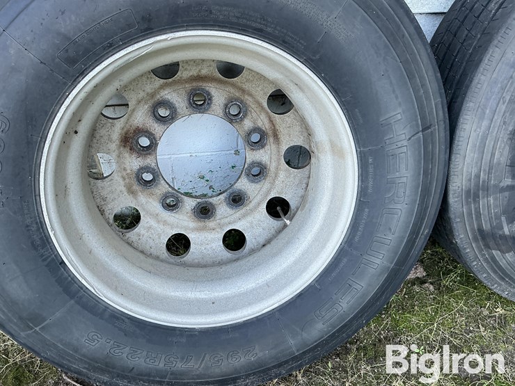 295/75r22.5-truck-tires-image-7