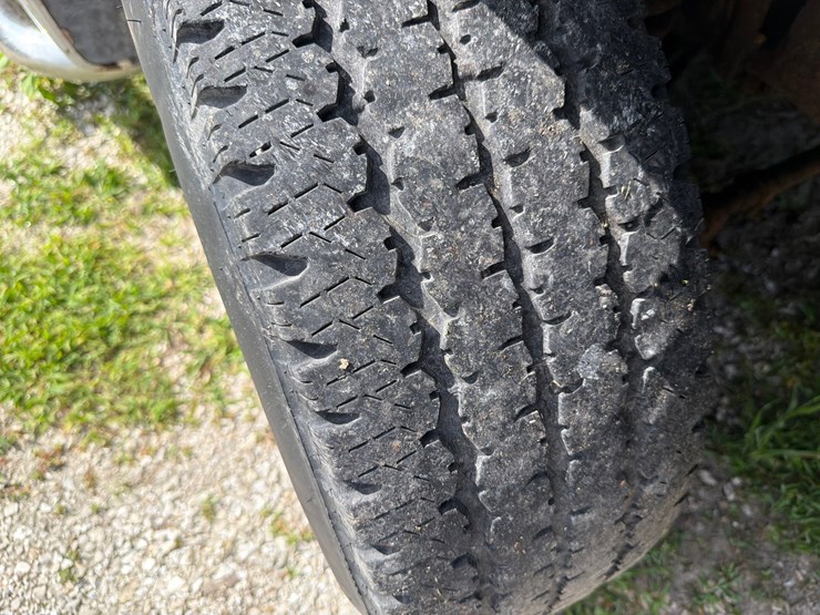 1999-ford-f250-image-44