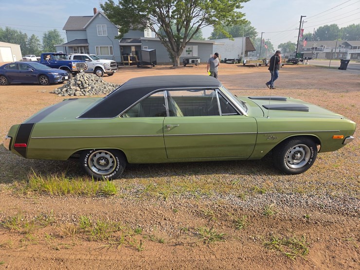 #1835-•-1972-dart-swinger-image-6