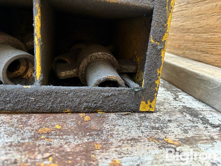 hydraulic-fittings-w/organizer-image-19