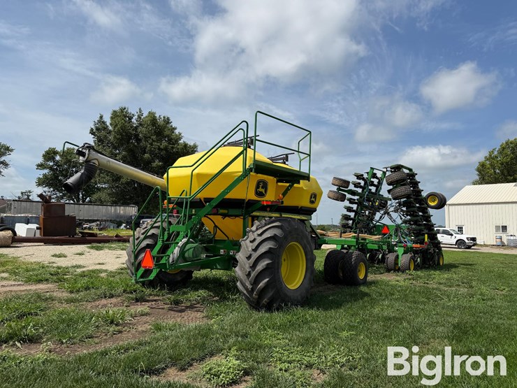 2010-john-deere-1890-image-5