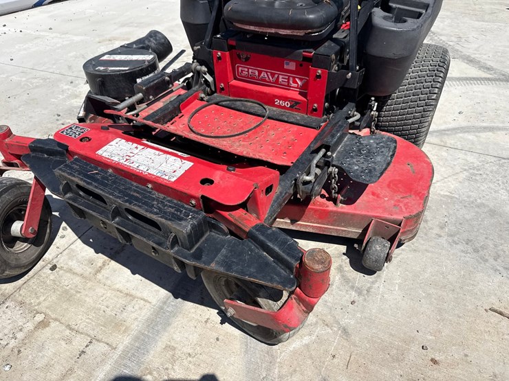 gravely-260z-image-9