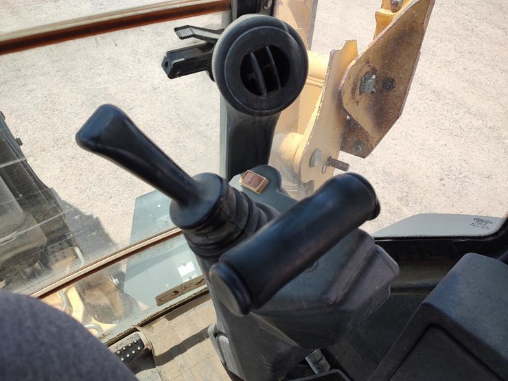 2012-deere-310sk-image-38