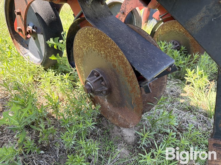krause-4708-8r30"-no-till-cultivator-image-20
