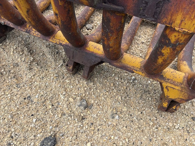 #2289-•-tractor-motor-corp-10098-8'-dozer-mounted-root-rake-image-8