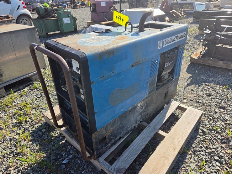 miller-bobcat-225-image-1