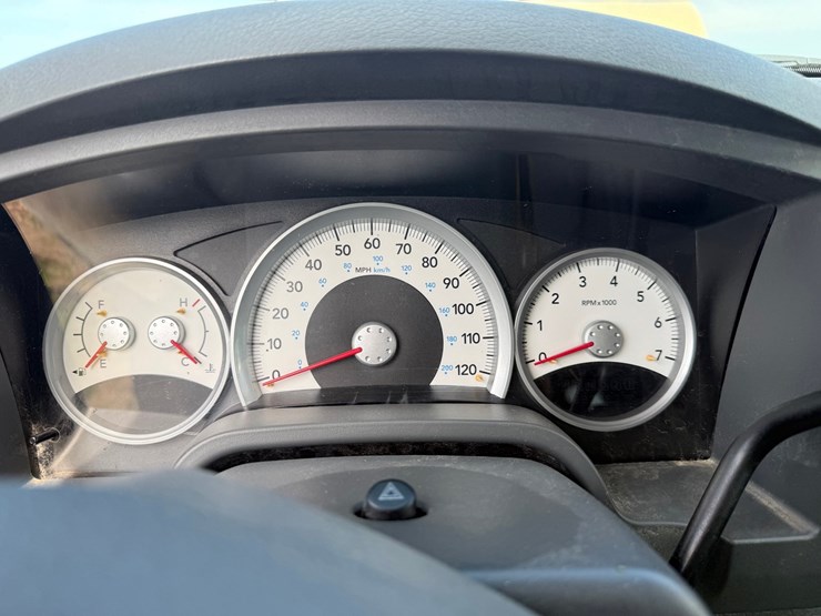 2007-dodge-dakota-image-41
