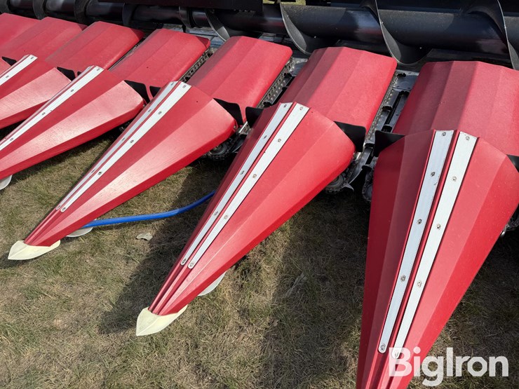 2022-drago-gt-12-30-12r30"-corn-head-image-15