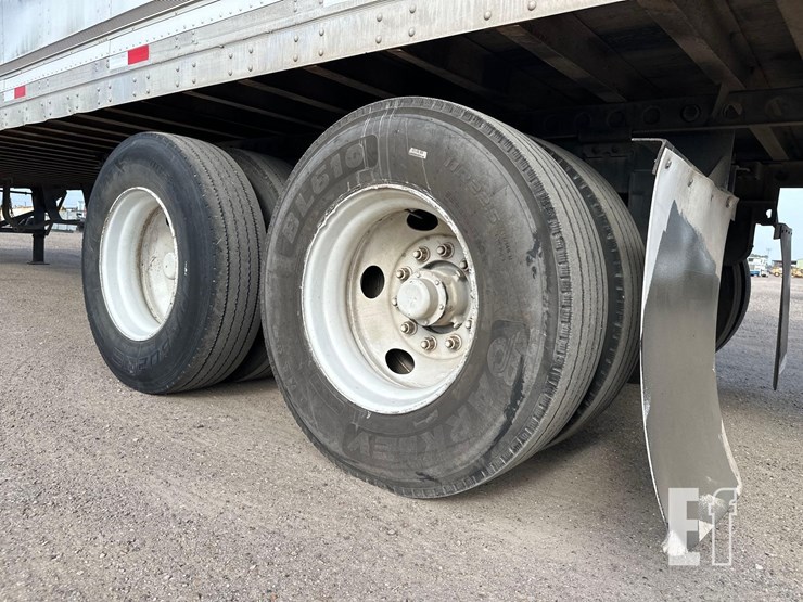 2002-strick-trailer-image-20
