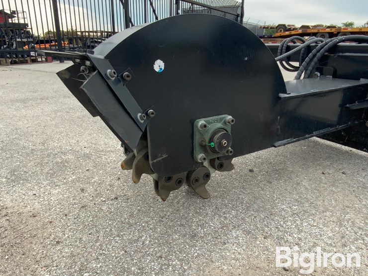 2026-massey-ferguson-730-image-16