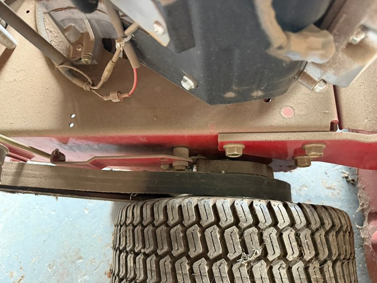 #4062-•-2019-toro-turbo-force-48-commercial-mower-image-25