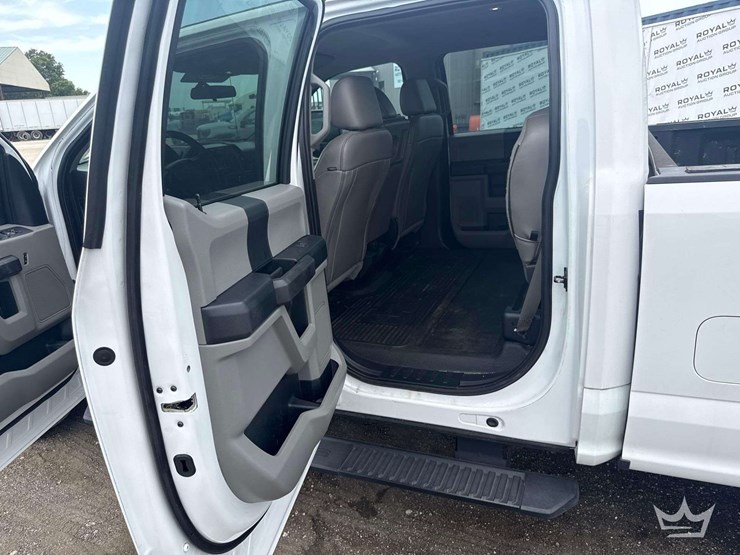 2019-ford-f250-image-27