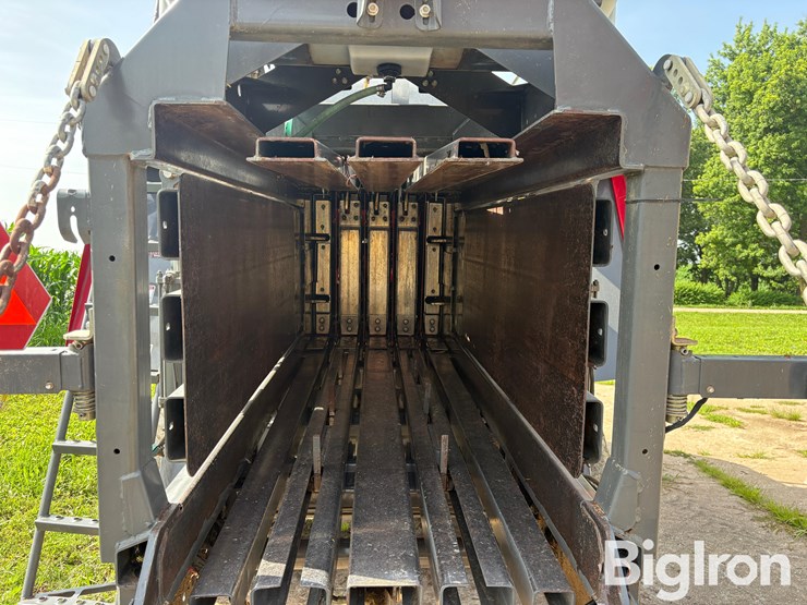 2014-massey-ferguson-2250-image-18
