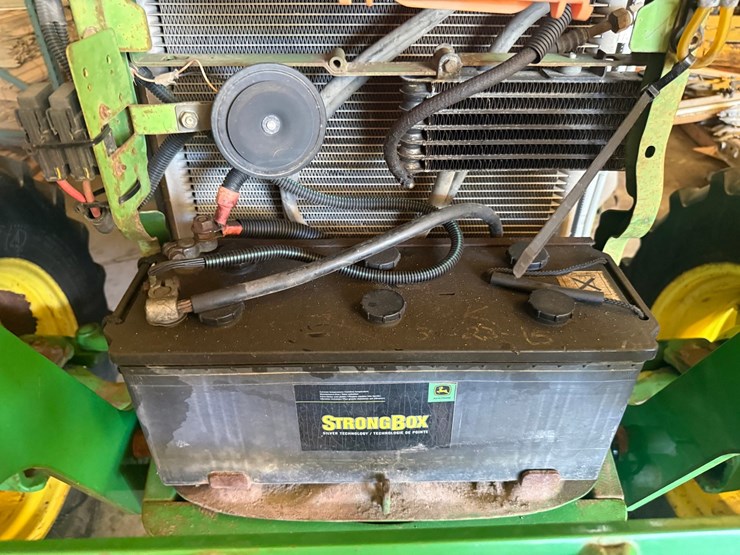 john-deere-6420-image-45