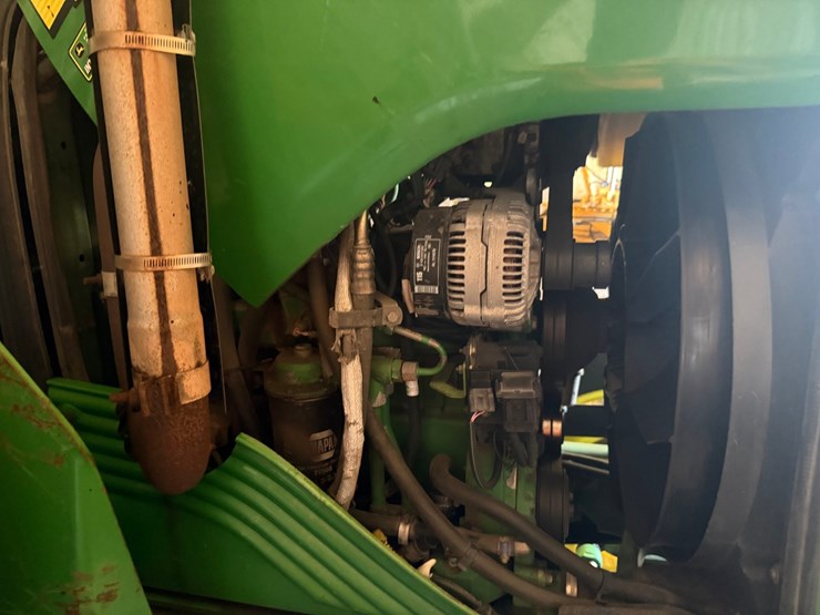 john-deere-6420-image-47