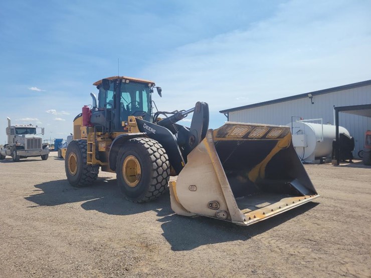 2022-john-deere-644-image-7