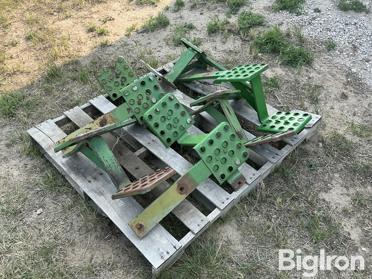 john-deere-6-image-3