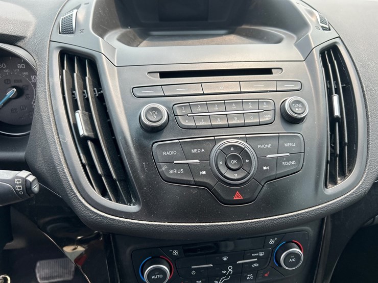 2018-ford-escape-image-43