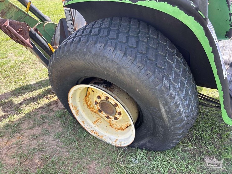 john-deere-4600-image-32