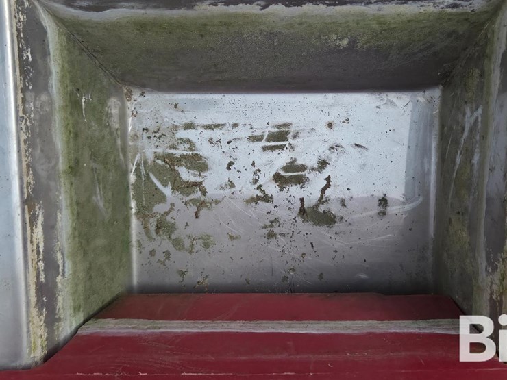 ritchie-heated-livestock-waterer-image-10