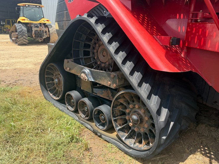 2014-case-ih-470-image-16