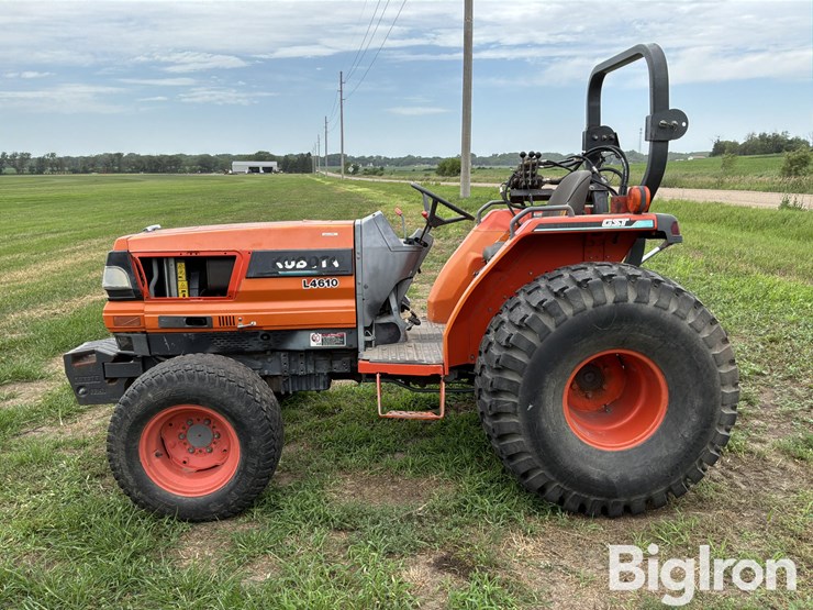 2001-kubota-l4610-image-8