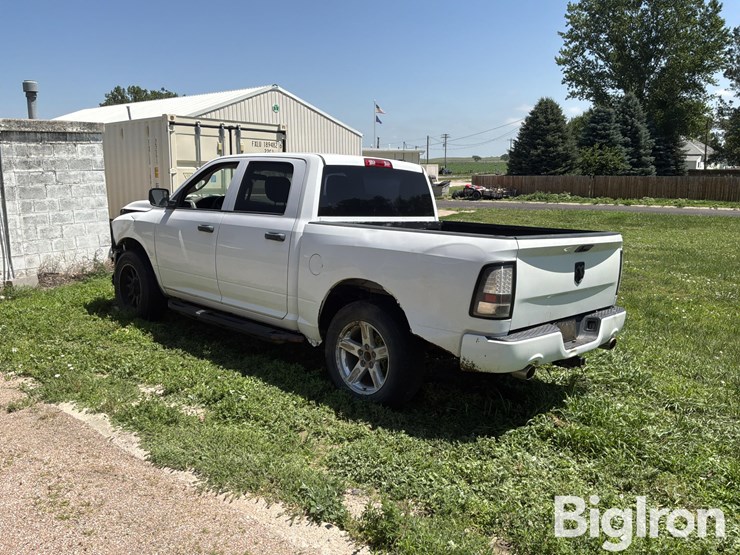 2012-dodge-ram-1500-image-7