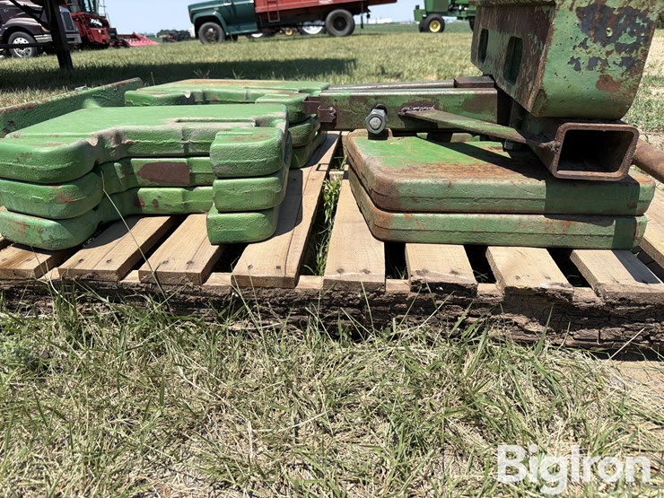 john-deere-front-suitcase-weight-assembly-image-8