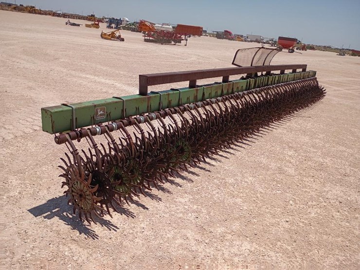 400-john-deere-400-image-2