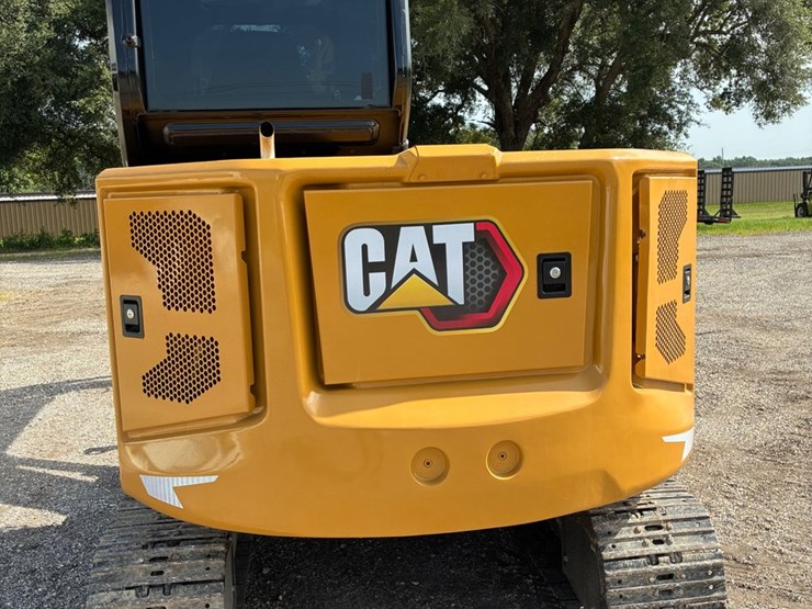 caterpillar-306-image-3
