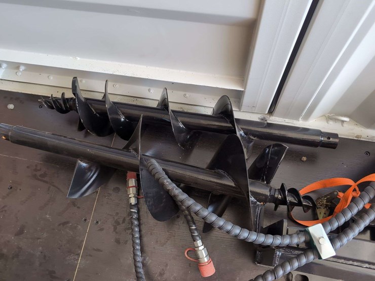 i-ranch-mini-skidsteer-auger-drive-and-bits-image-2