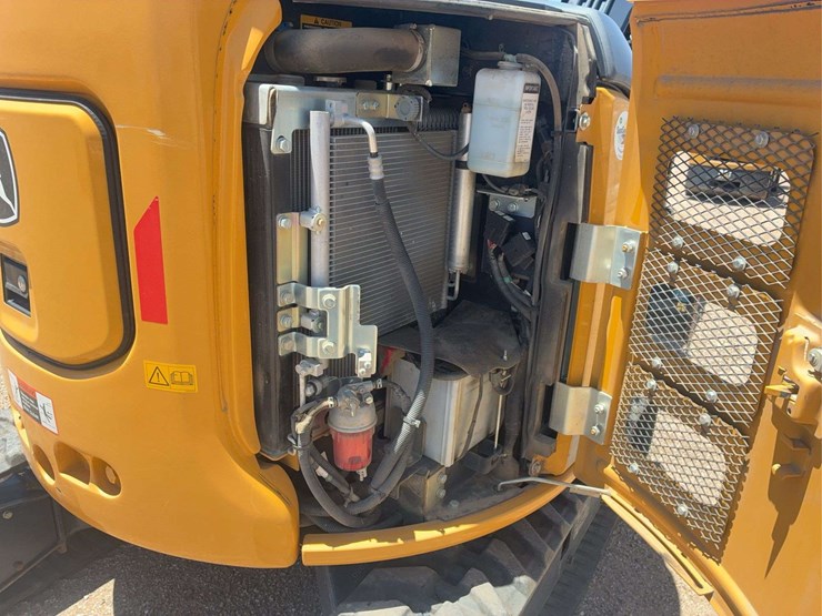 deere-30g-image-14