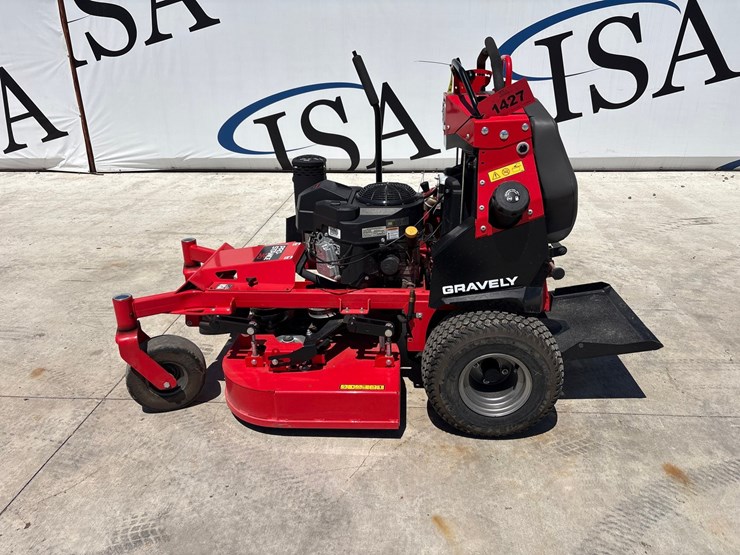 #5125-•-2021-gravely-pro-stance-36-lawn-mower-image-2