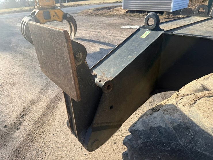 #1298-•-caterpillar-m318d-material-handler-image-43