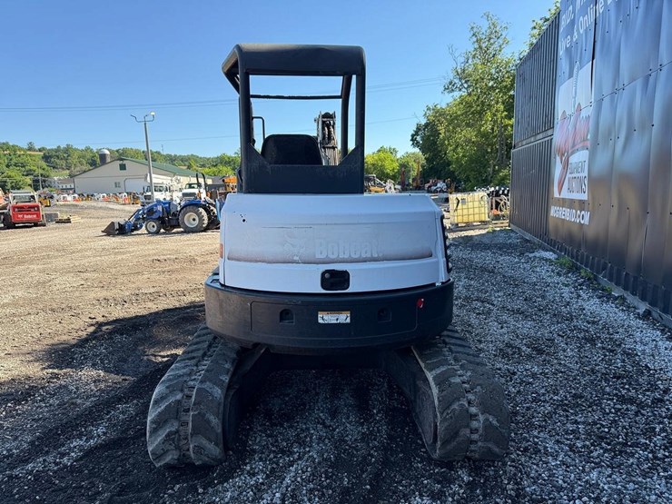 2011-bobcat-e50-image-3