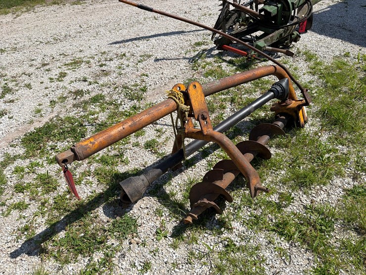 #1525-•-post-hole-digger-3pt-image-1