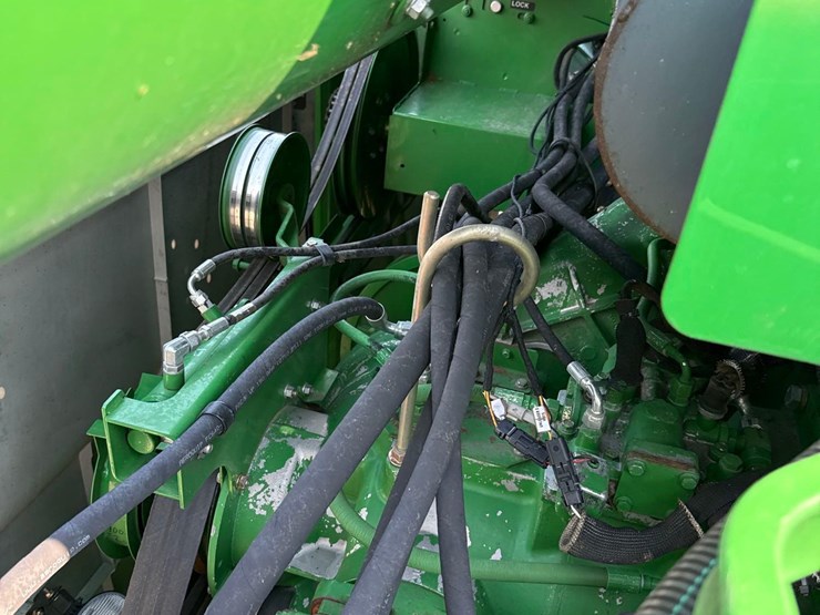 2011-john-deere-9770-sts-image-50