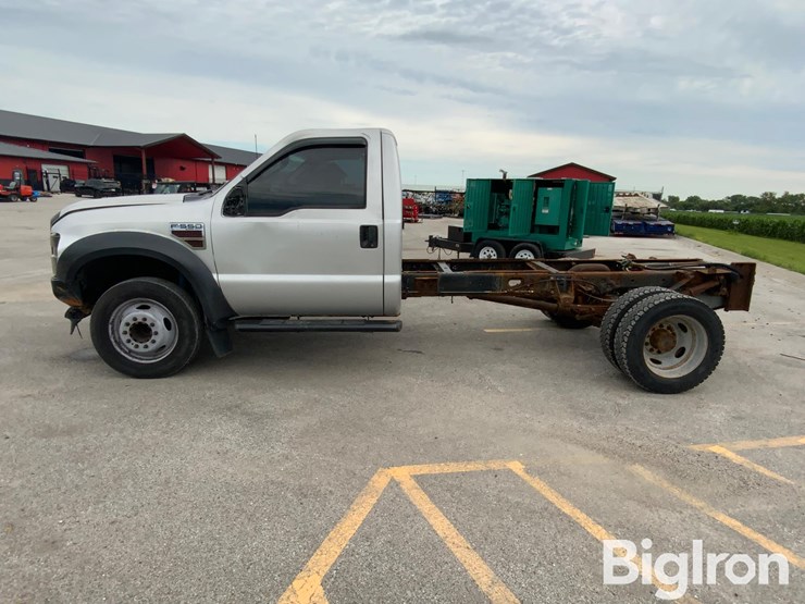 2009-ford-f550-xl-image-8